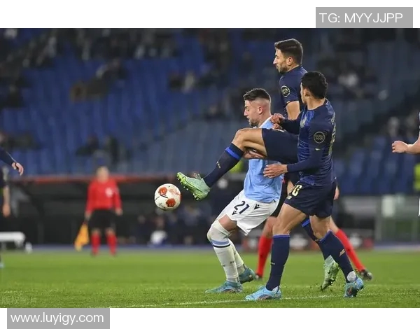 英格兰与兰荷兰精彩对决回顾分析及比赛亮点总结